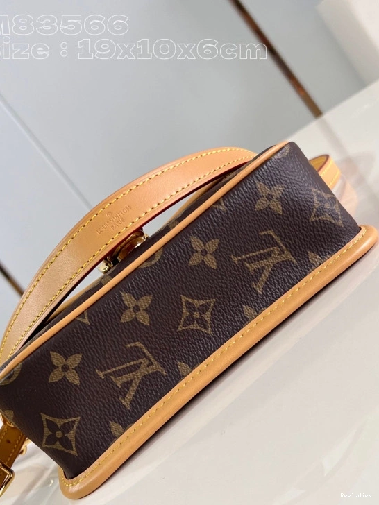 Cheap LOUIS VUITTON Diane-19*10.5*6 Nano CM 0728